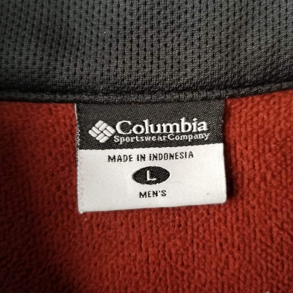 Columbia 1/4 Zip Pullover - Picture 2 of 4